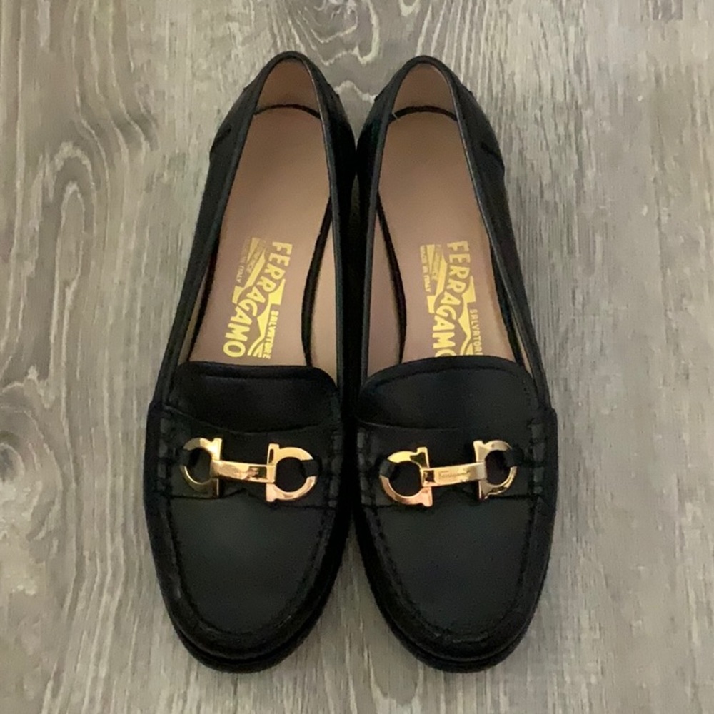 Ferragamo Black Moccasin Loafer Size 7